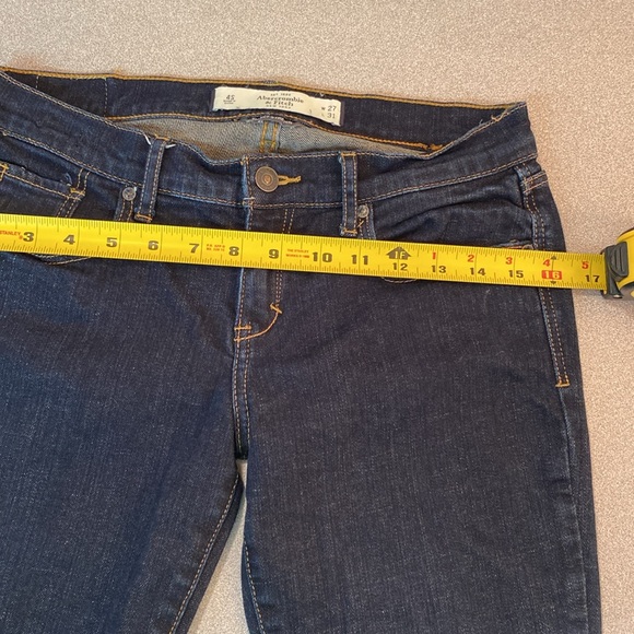Abercrombie & Fitch - women’s stretch jeans. Size 27/31 - Picture 10 of 15